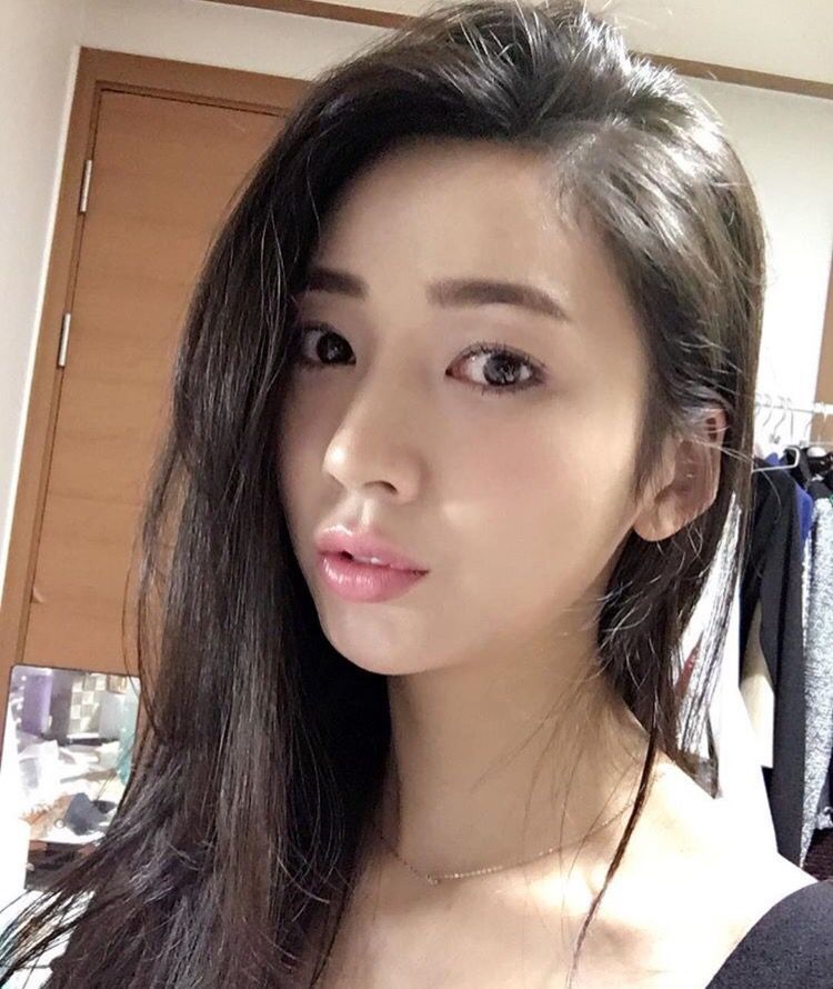 유나 